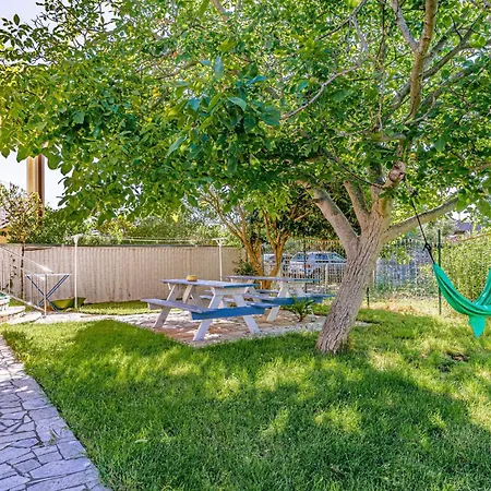 Awesome In With Kitchen